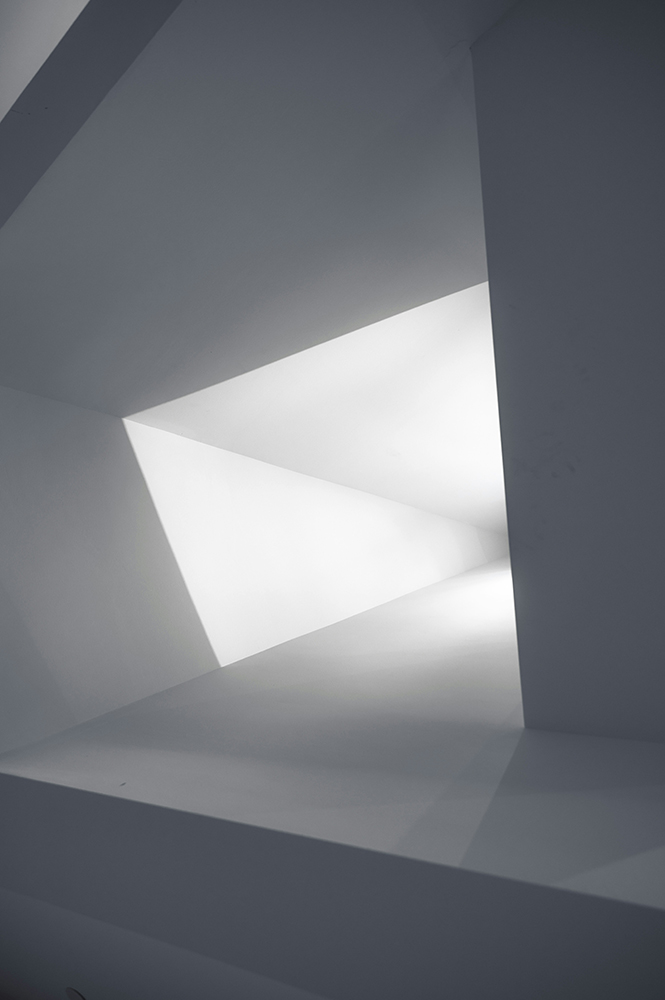Square shape with light entering through center