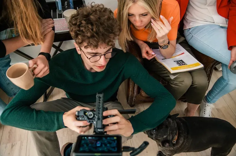 Ledoux media maakt de vastgoed bedrijfsvideo van Immo Elet met Julie Elet