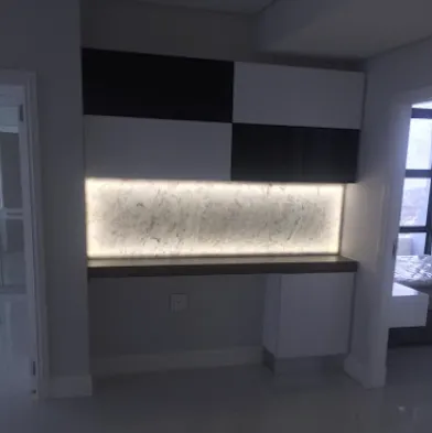 Kitchen counter lighting installation