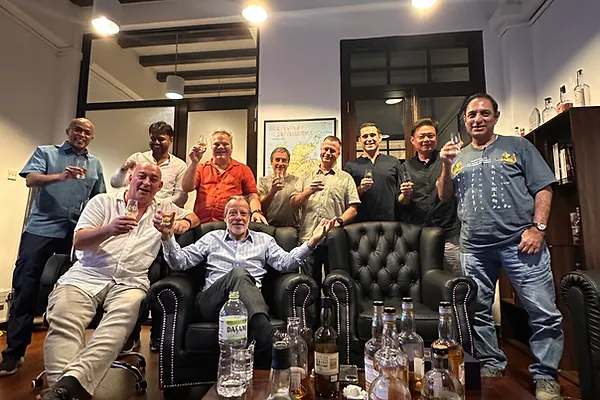 Our Monthly Members' Pour