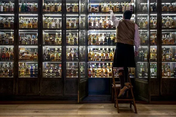 The rise of independent bottlers in the Scotch Whisky Industry