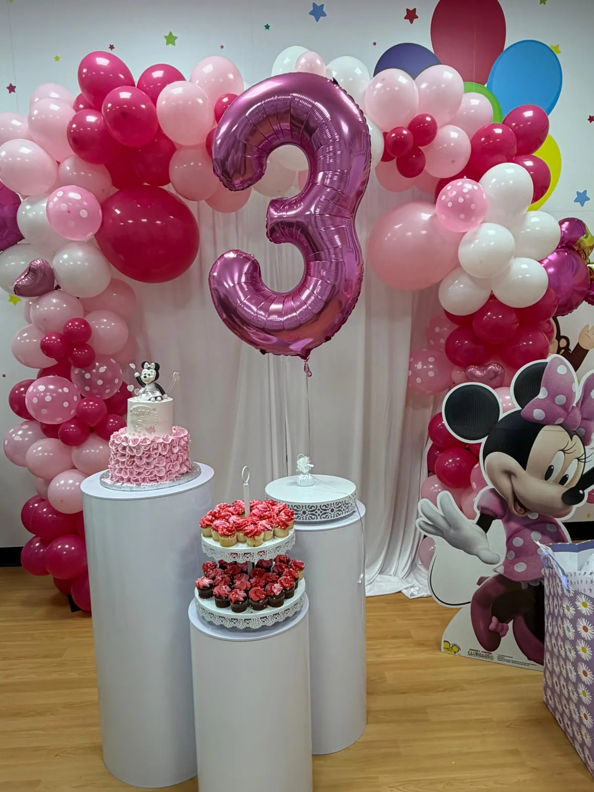 Number balloon towers for birthday party
