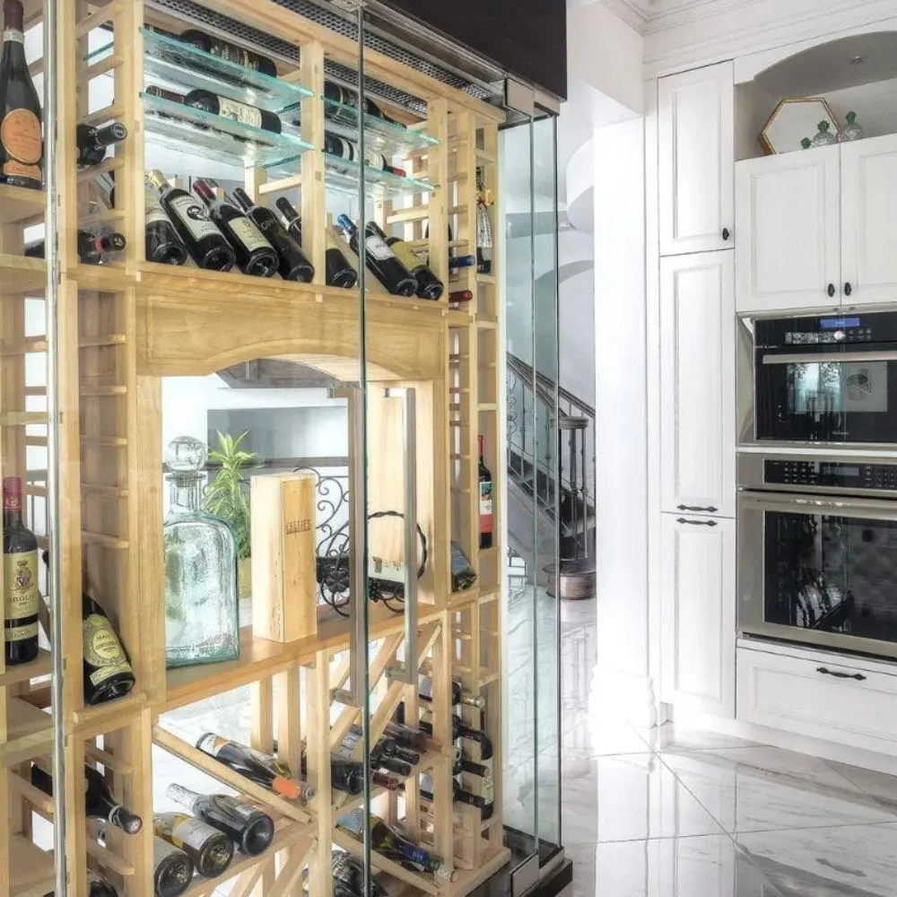 Cellier sur mesure dans une cuisine moderne