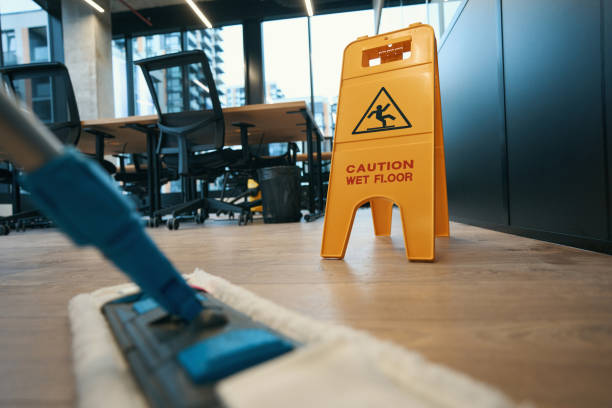 15 Reasons to Avoid Cheap Office Commercial Cleaning Services