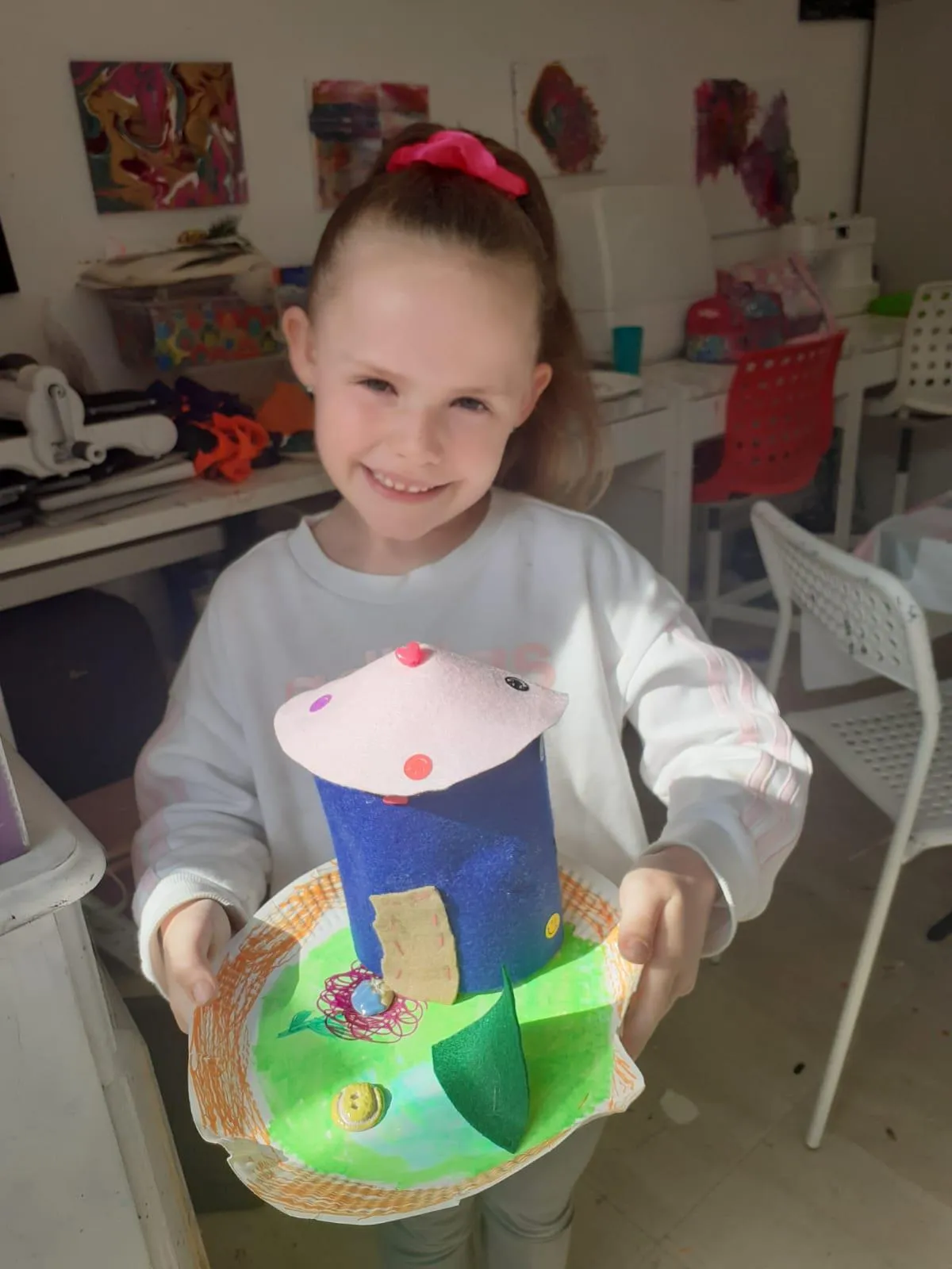 paper crafts, kids class, holiday clubs, holiday craft clubs, after-school clubs, after-school activities,private craft party, private craft workshop, craft parties, craft workshops, thames ditton, craft my day, worcester park, canvas painting