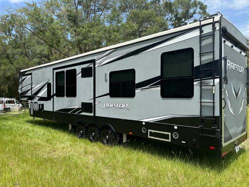 RV & Camper Detailing in Lake City