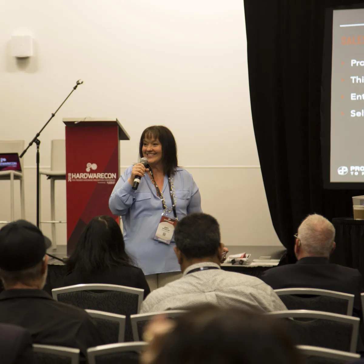 Speaker Amy Wenslow at HardwareCon wows audience with marketing for hardware & tech companies.