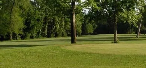 Enjoy a game of disc golf at the Spring Valley Course