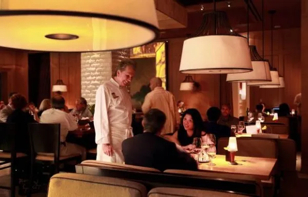 Enjoy quality Thanksgiving dinner at Fearing’s