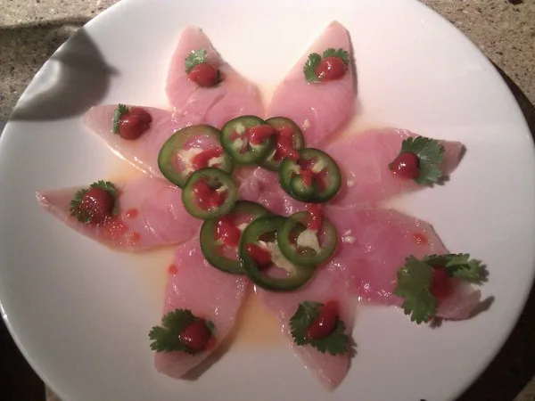 For a less conventional approach, try Sushi Zushi’s famous razor meal.