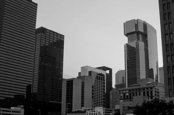 13 out of the Houston’s 25 highest employers are headquartered in city.