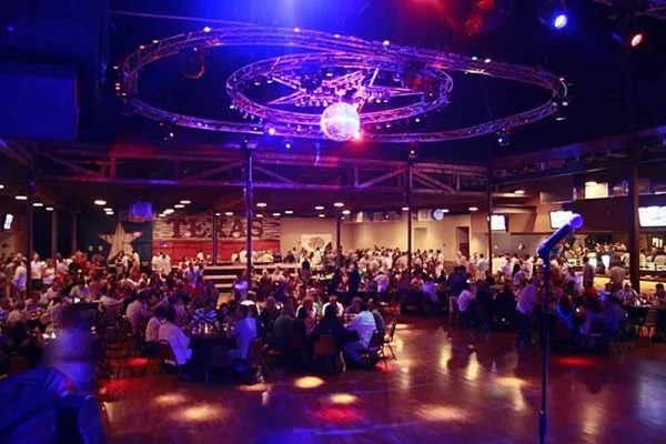 Enjoy great country music at South Side Music Hall