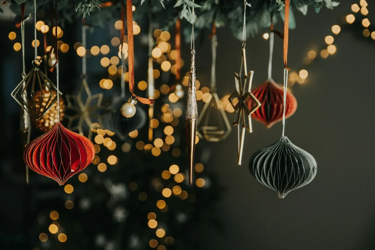 Navigate Holiday Social Fatigue: Protect Your Energy