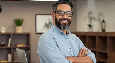 Tax Accountant consulting client at The Express Tax office in Chicago