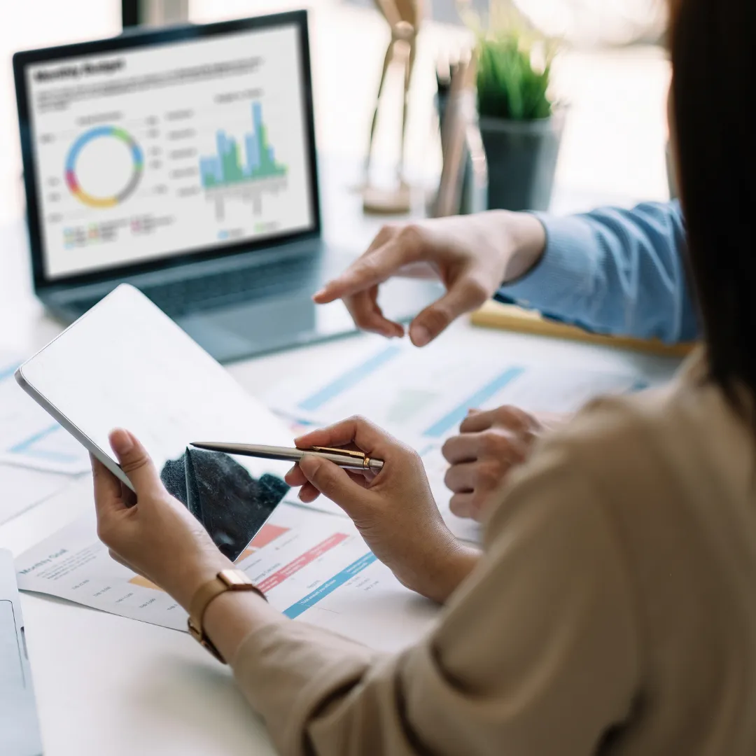 Tax Accountant consulting client at The Express Tax office in Chicago