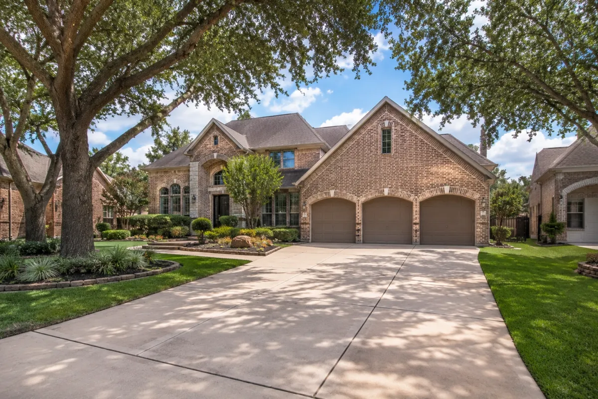Spring TX Homes With Three-Car Garages: A Complete Buyer's Guide (2026)