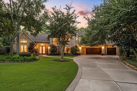 The Woodlands Homes With Guest Suites, Casitas, and Private Living Quarters: A Complete Buyer's Guide (2026)