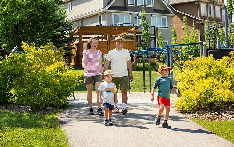 Best Neighborhood Features Buyers Look for in The Woodlands TX (2026 Guide)