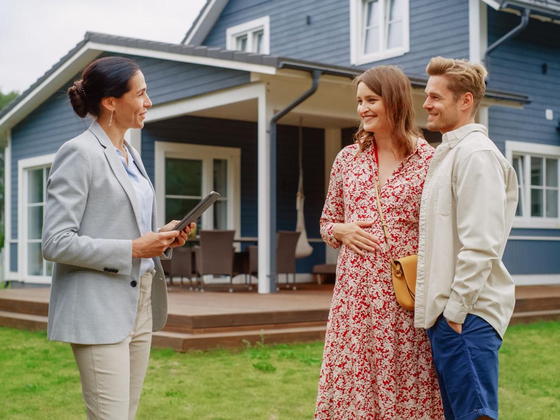 Questions Home Buyers Forget to Ask When Touring Homes in Spring TX (2026 Guide)