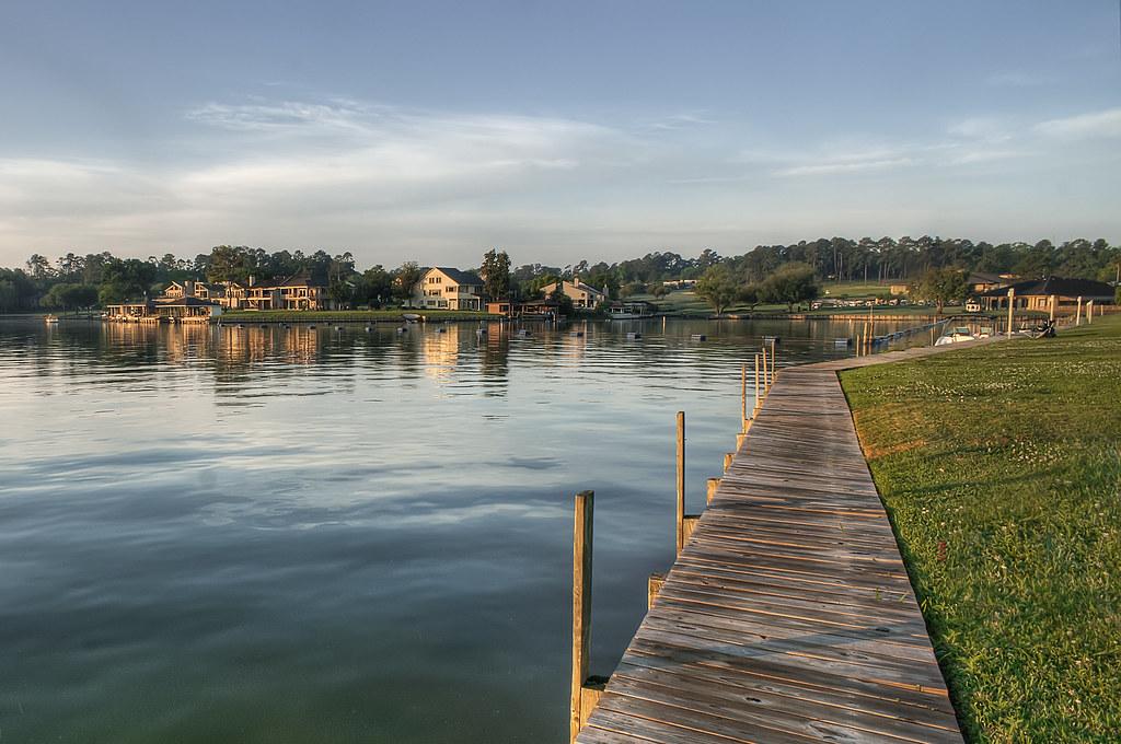 What Everyday Life Is Really Like Living Near Lake Conroe (2026 Guide)