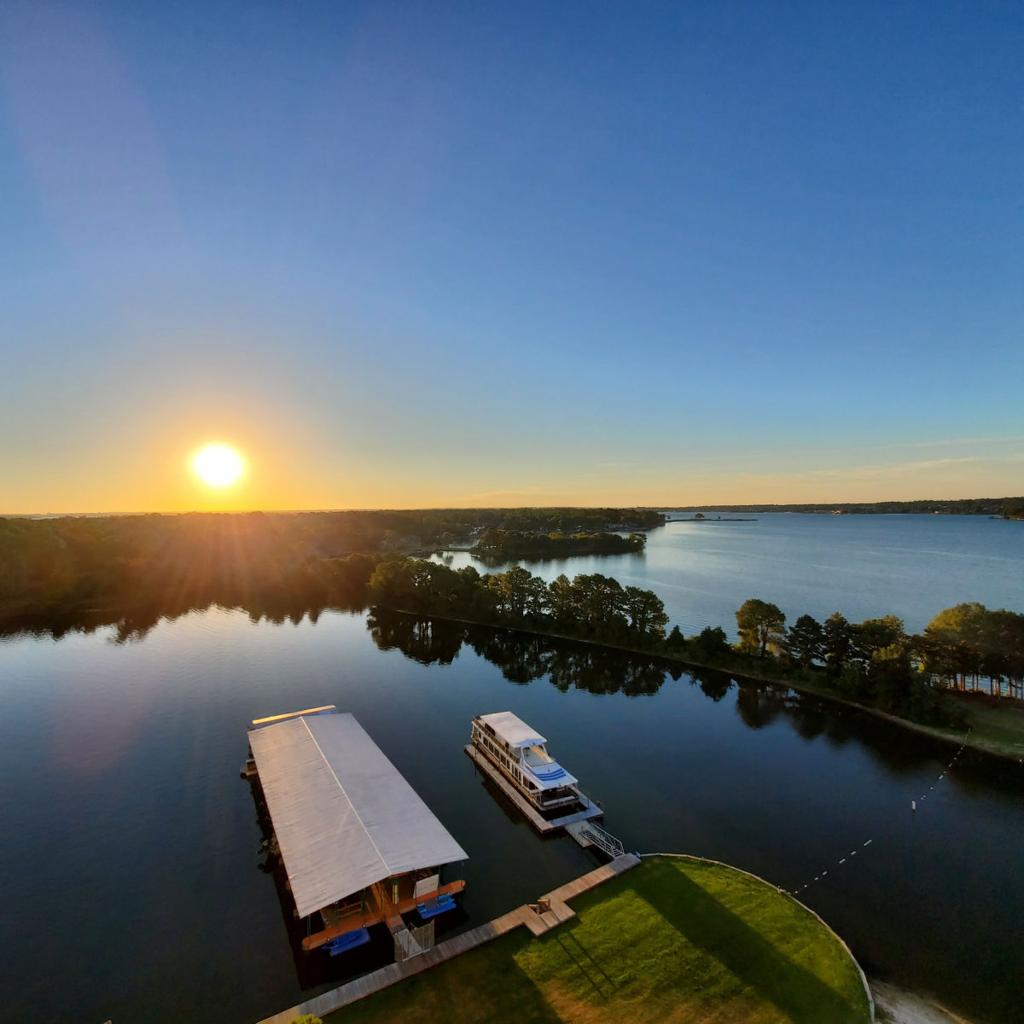 A Guide to Public Boat Ramps and Marinas Around Lake Conroe (2026 Guide)