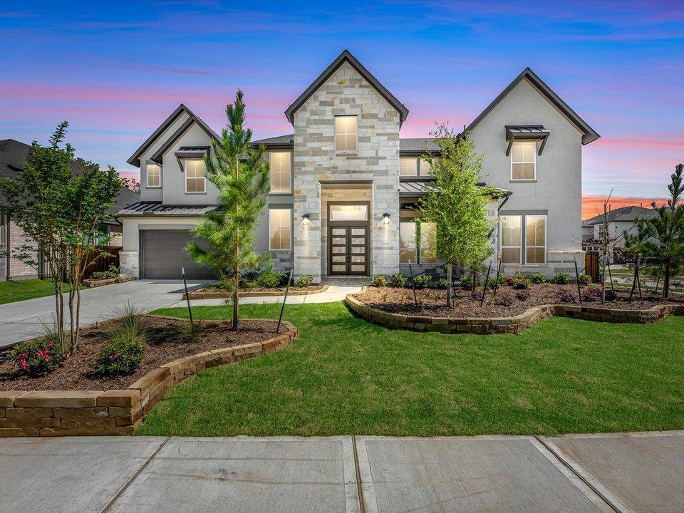 New Construction vs. Resale Homes in Spring: Which Should You Buy?