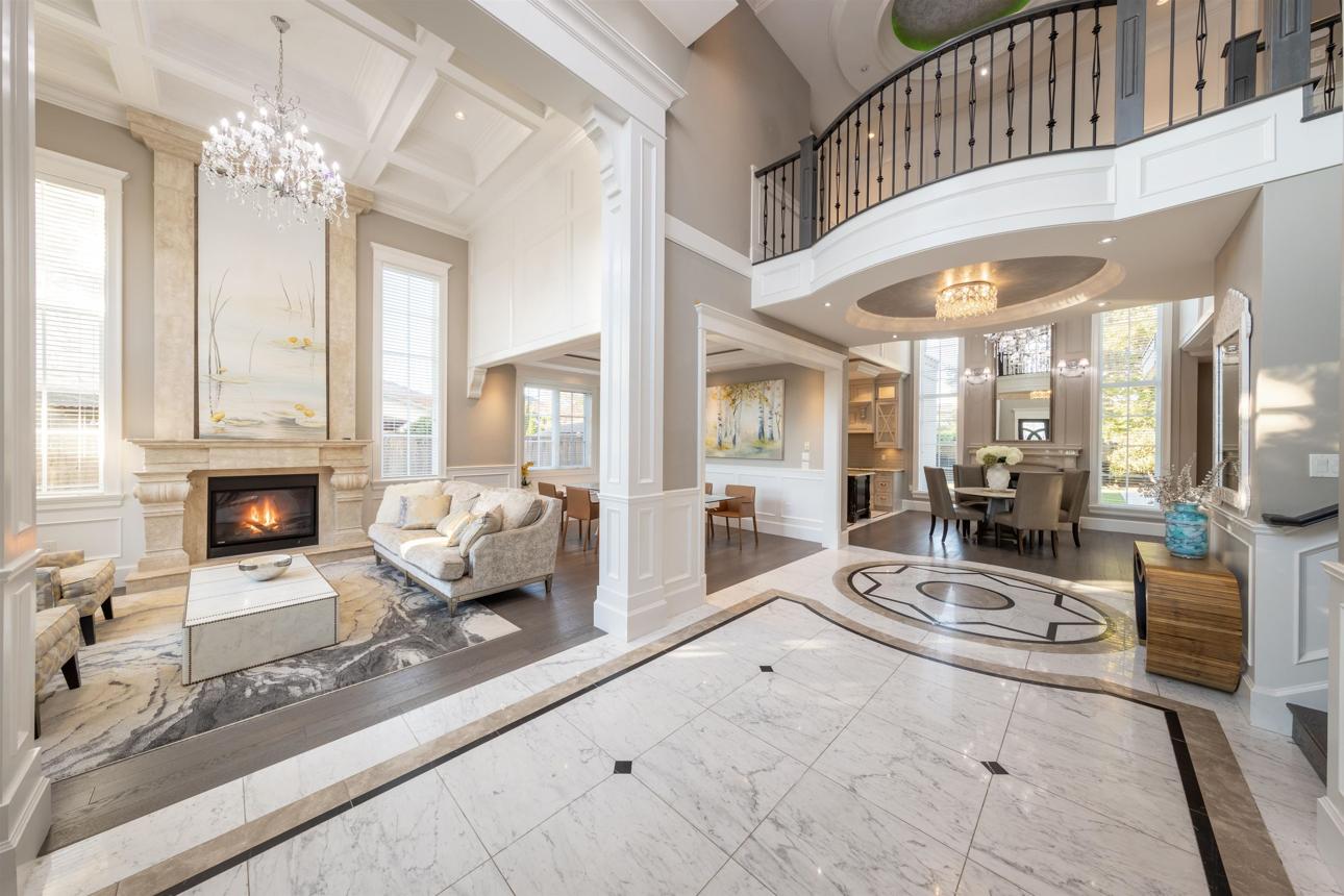 The Luxury Home Features Buyers Notice First in Woodforest