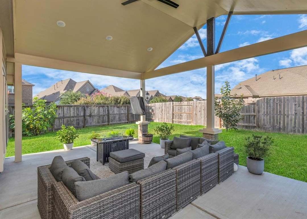 The House Looks Great on a Sunny Day—But How Will It Live Through a Houston Summer and Heavy Rain?