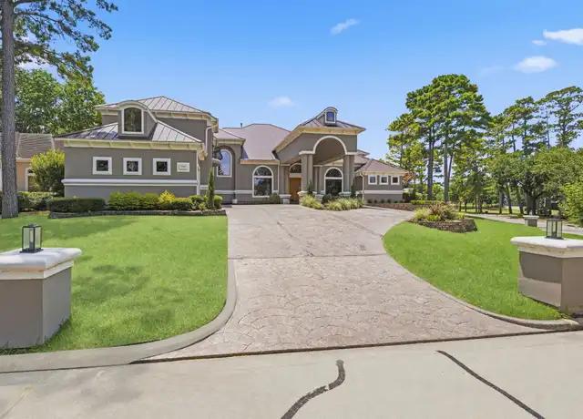 The Lake House Is Perfect. But Can Everyone Actually Get There—and Park?