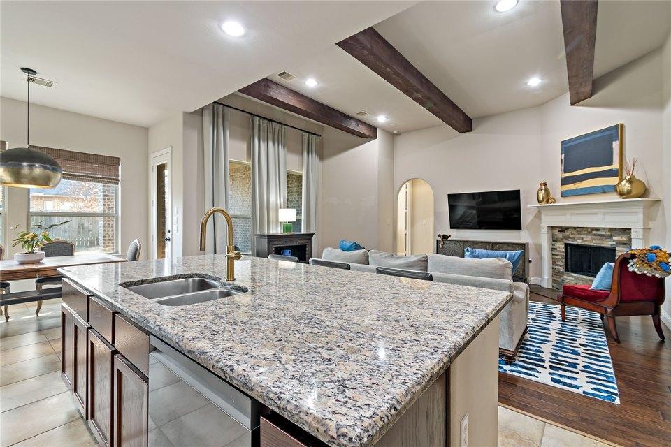 Buyers Like Your Woodforest Home. So Why Aren’t They Making an Offer?