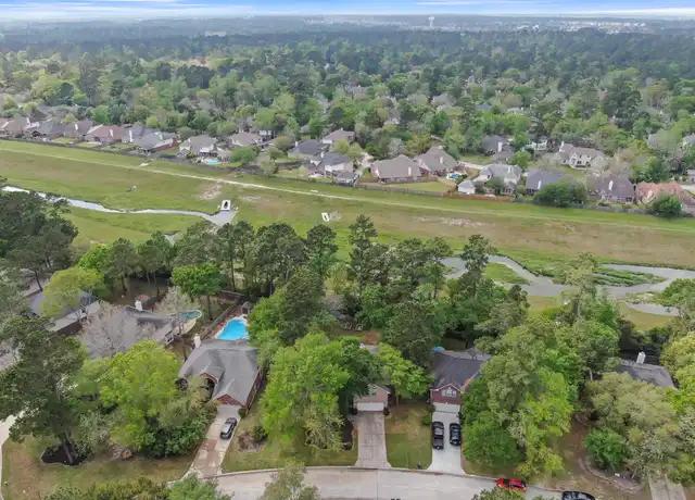 Your Backyard Opens to The Woodlands Lifestyle. Make Sure Buyers See the Benefit.