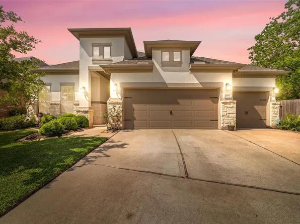 Three-Car Garage? Don’t Let Buyers See It as a Storage Room.