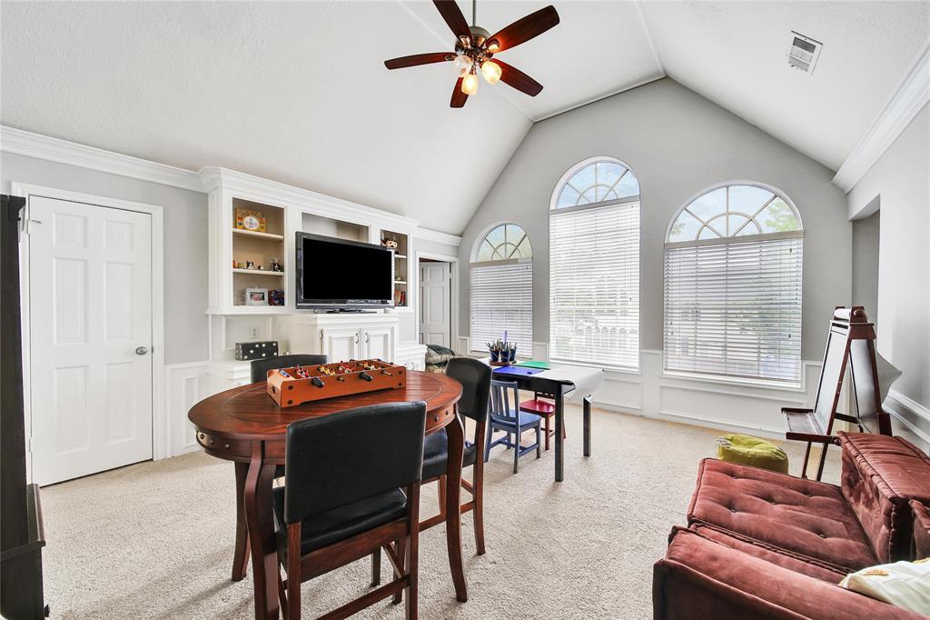 Your Cypress Home Has a Huge Bonus Room—So Why Are Buyers Asking What They Would Do With It?