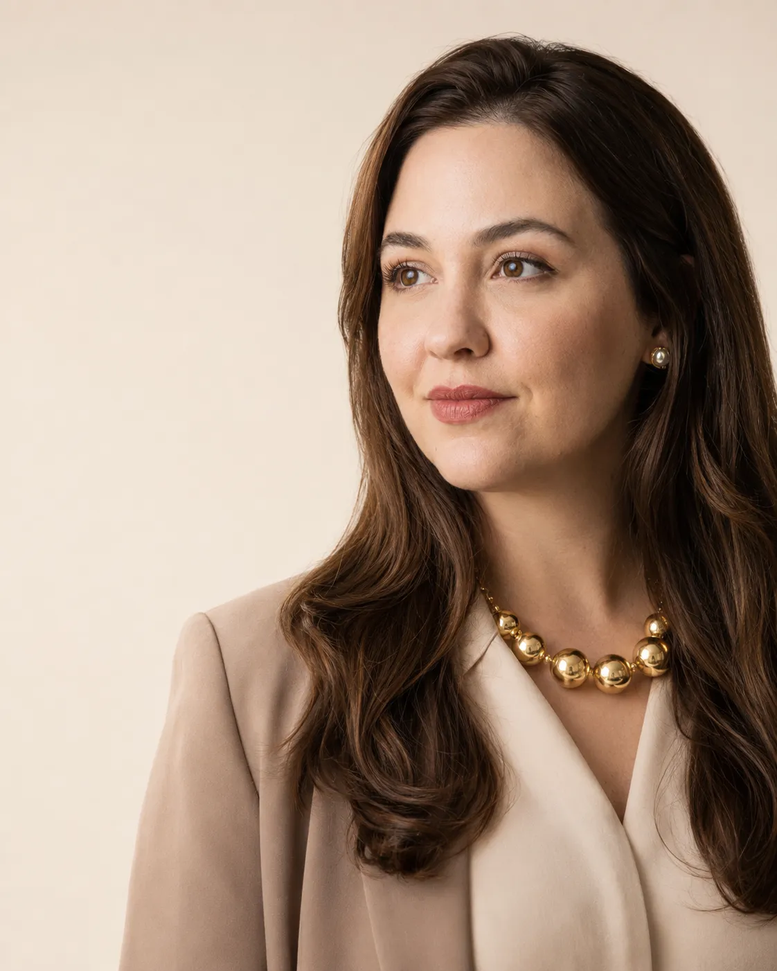 Foto profissional da Dra. Lais Rodrigues, advogada trabalhista, com atendimento online para trabalhadores.