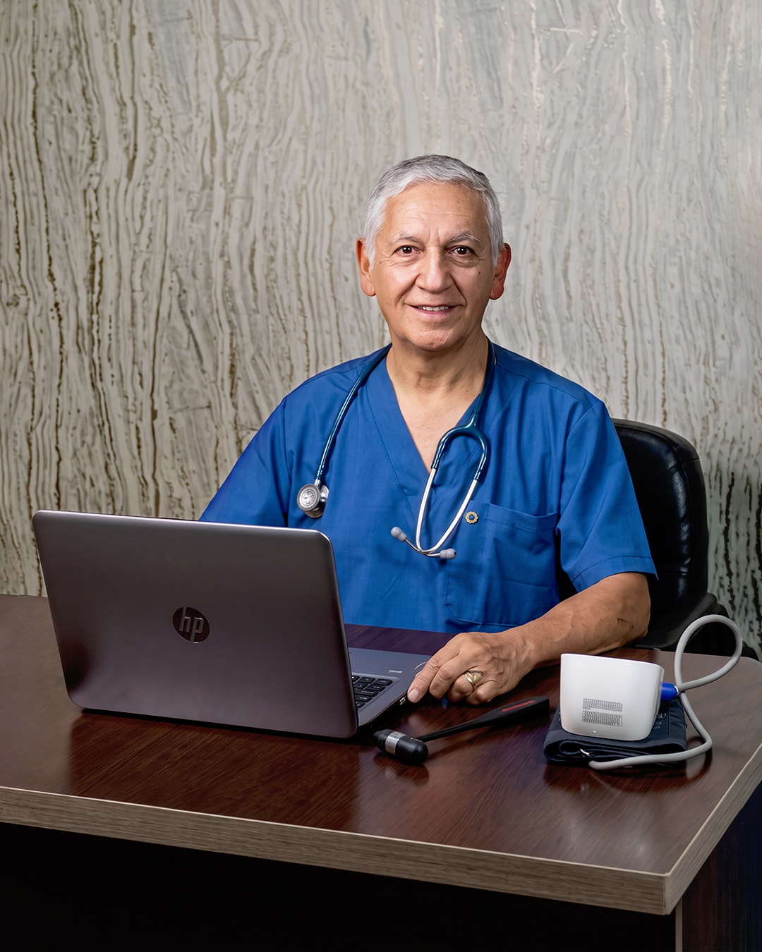 Dr. Omar Luis Baldivieso