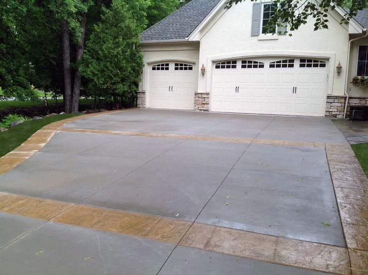 Oklahoma Concrete builds and installs driveways.