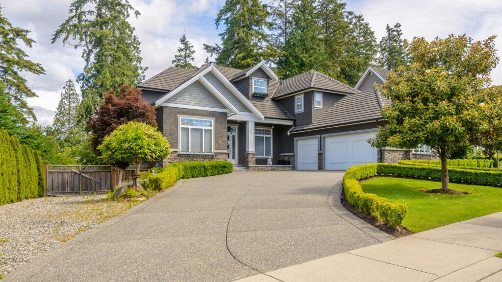 Oklahoma Concrete levels Driveway.