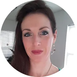 Sara who gave a testimonial 