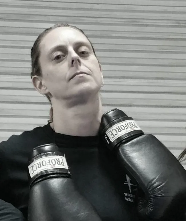 Caroline one of the top female instructors at Krav Maga LKN