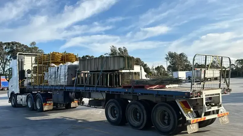 M&A Logistics Group car carrier, Ingleburn Sydney (vary slightly for each, flatbed load