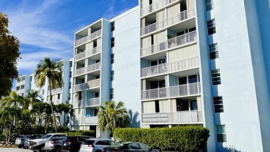 Sold Properties: Discover success stories of homes sold with REDBO at Key West, FL