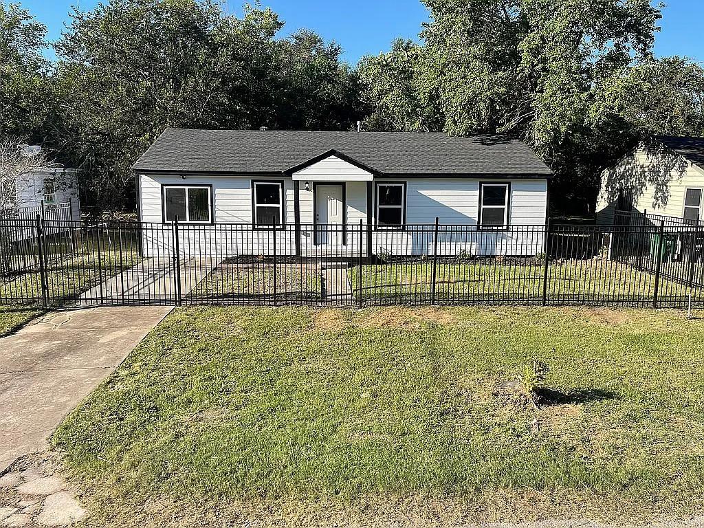 REDBO, TX Property Listing, 5233HI,  FSBO - Real Estate Direct By Owner