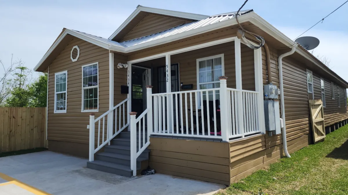 5430 N Miro St, New Orleans, LA 70117