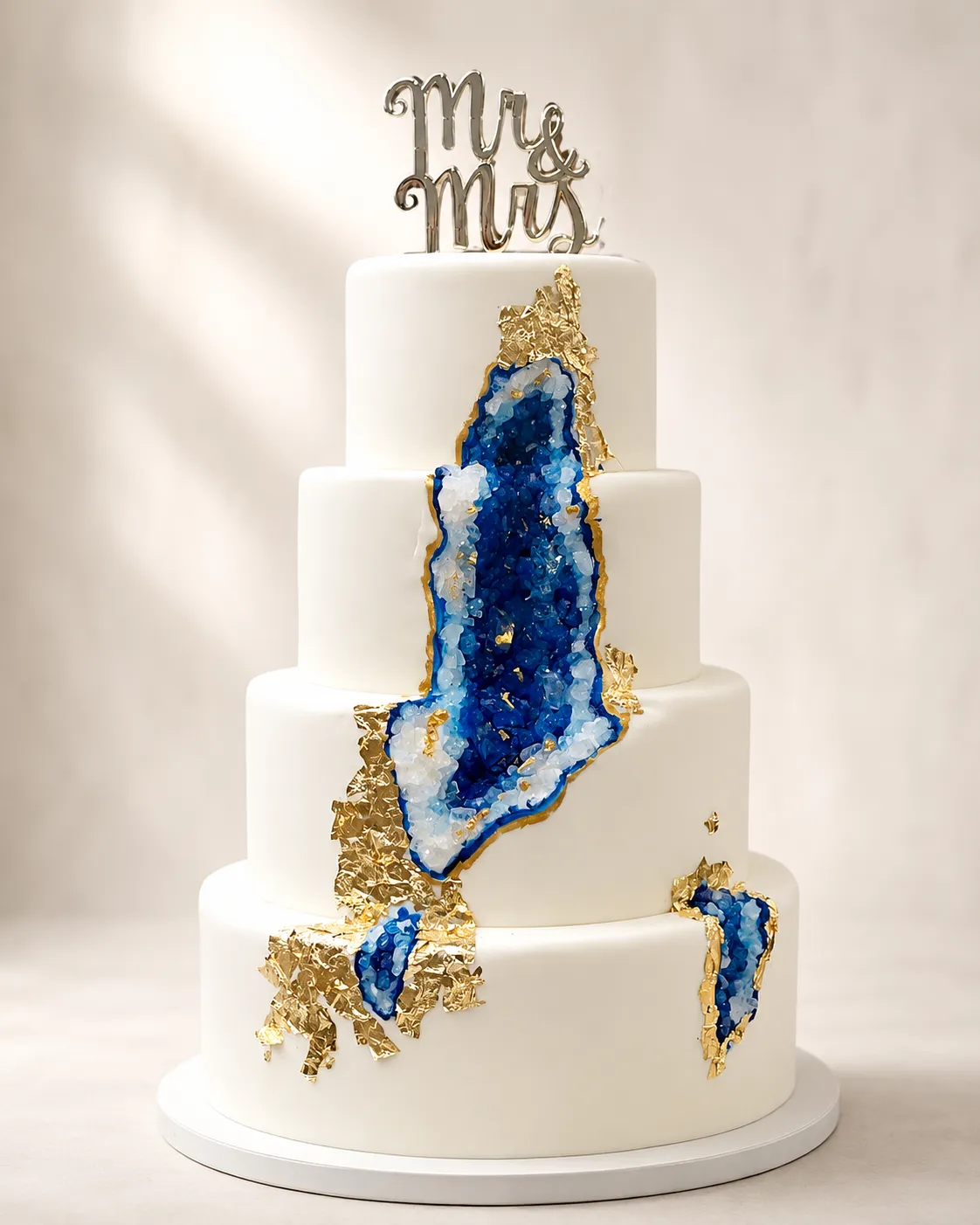Geode wedding cake studio portrait
