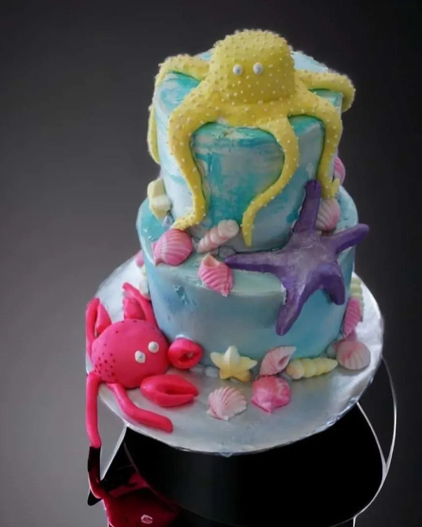 Children's birthday cake