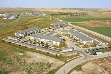 Cedar deck with built-in seating in West Ridge Dickinson