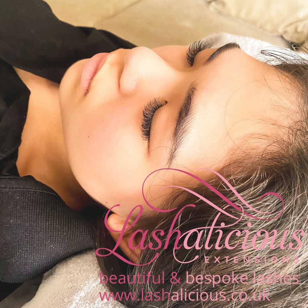 Lashalicious - individual lash extensions