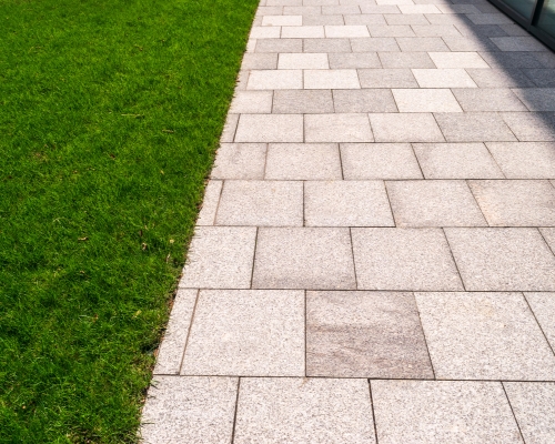 Paving & Stepping Stones in Riverstone