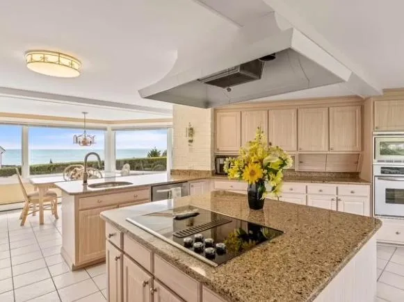 Seller Services Harwich