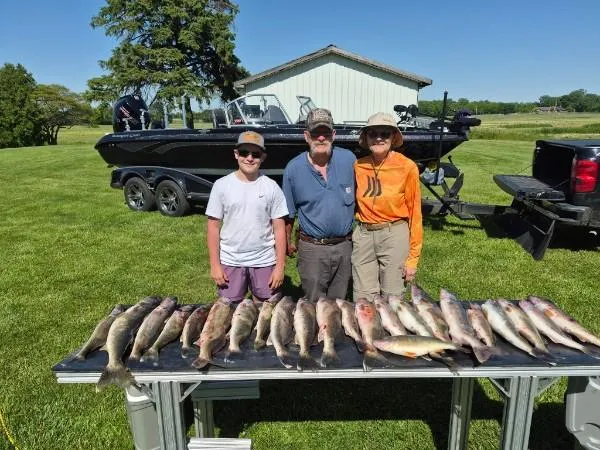 lak Erie catch of the day. Happy customersd.
